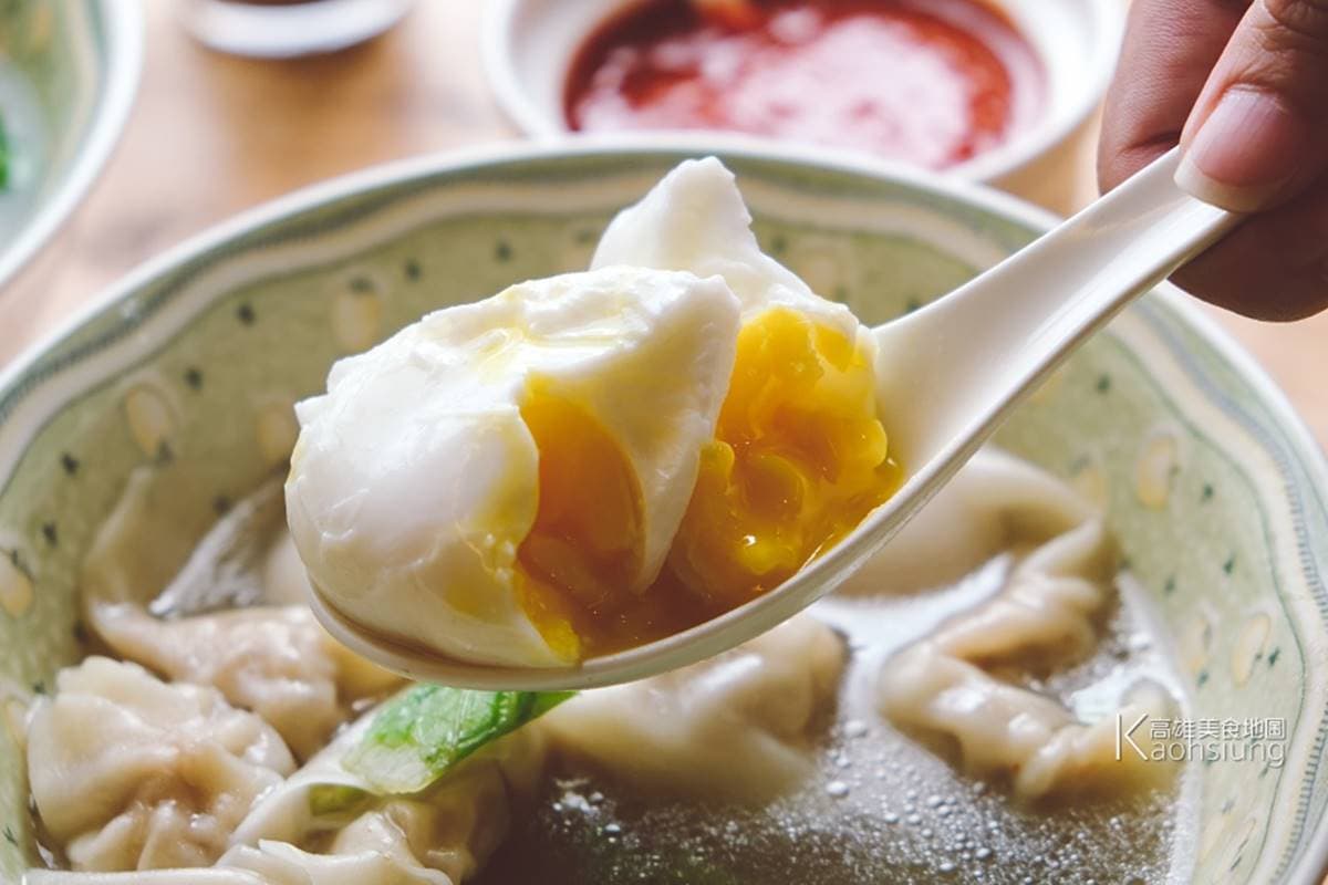 郭婞淳最愛!60年古早味「黃金比例」餛飩,綜合碗再加「湯圓+水波蛋」必點 郭婞淳最愛!60年古早味「黃金比例」餛飩,綜合碗再加「湯圓+水波蛋」必點