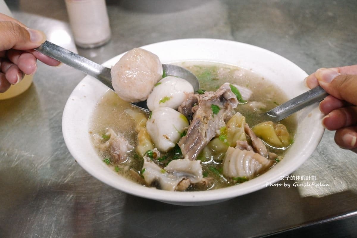 新竹人瘋排隊!在地激推6美食:巨無霸芋泥球、豆花免費吃、白冰冰最愛水餃 新竹人瘋排隊!在地激推6美食:巨無霸芋泥球、豆花免費吃、白冰冰最愛水餃
