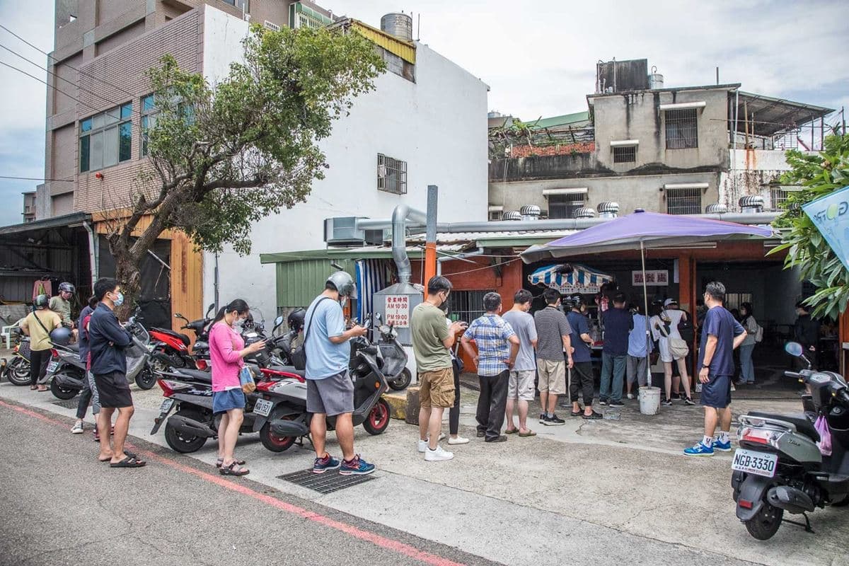 新竹人瘋排隊!在地激推6美食:巨無霸芋泥球、豆花免費吃、白冰冰最愛水餃 新竹人瘋排隊!在地激推6美食:巨無霸芋泥球、豆花免費吃、白冰冰最愛水餃