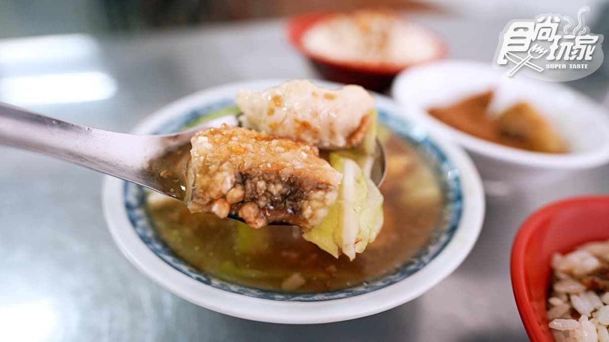 爽吃20元蝦仁飯!再嗑土魠魚羹+小菜+滷蛋,台南佛系小吃整套僅百元 爽吃20元蝦仁飯!再嗑土魠魚羹+小菜+滷蛋,台南佛系小吃整套僅百元