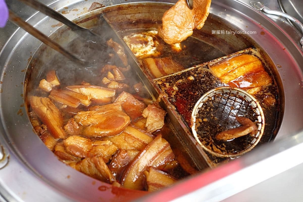 小資族必收!中壢必吃10銅板美食攻略:10元開吃、爆滿炸雞飯、夜市排隊刈包 小資族必收!中壢必吃10銅板美食攻略:10元開吃、爆滿炸雞飯、夜市排隊刈包