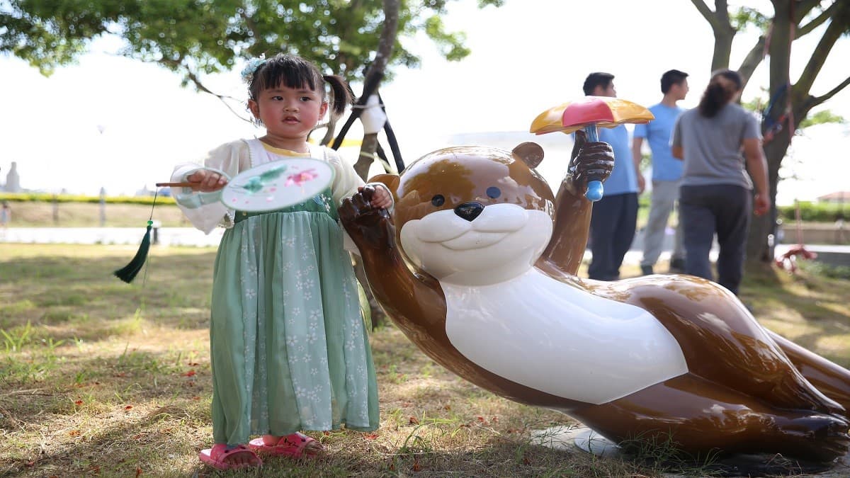 金門親子嘉年華活動開跑,今夏這young玩!榮湖遊憩公園熱鬧揭幕 金門親子嘉年華活動開跑,今夏這young玩!榮湖遊憩公園熱鬧揭幕