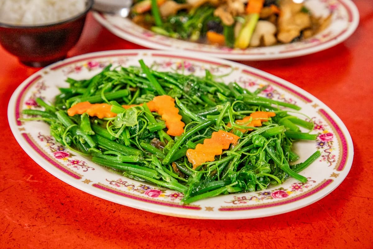4菜1湯僅600元!苗栗「高CP值客家菜」藏在這,阿嬤祕醬炒山豬肉超下飯 4菜1湯僅600元!苗栗「高CP值客家菜」藏在這,阿嬤祕醬炒山豬肉超下飯