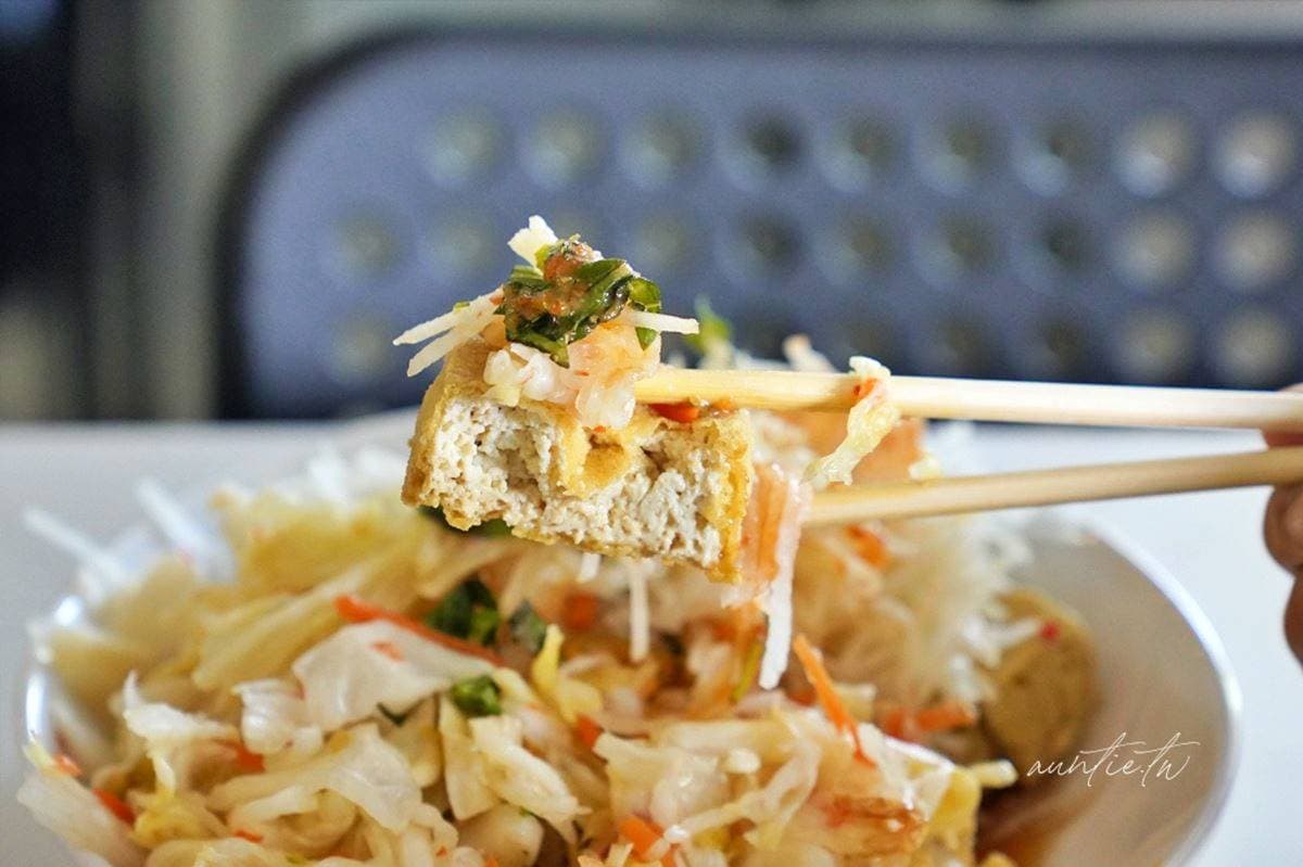 「臭豆腐界天花板」插旗桃園!酥脆外皮、靈魂泡菜神還原,試營運搶先開箱 「臭豆腐界天花板」插旗桃園!酥脆外皮、靈魂泡菜神還原,試營運搶先開箱