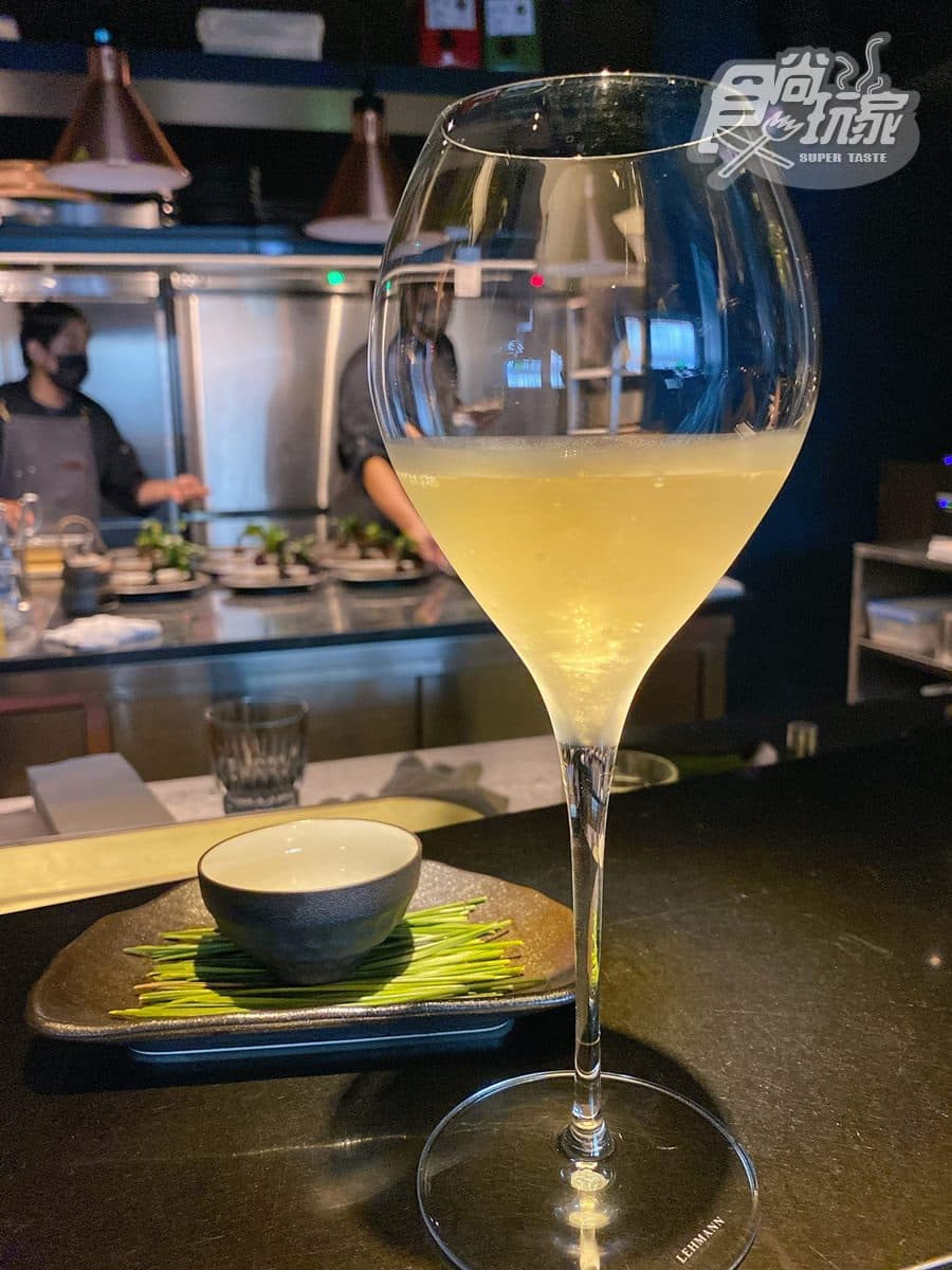 台版裏原宿「摩登懷石」!新菜必吃糕渣揚物、一夜干牛排,每道餐都像日式庭園 台版裏原宿「摩登懷石」!新菜必吃糕渣揚物、一夜干牛排,每道餐都像日式庭園