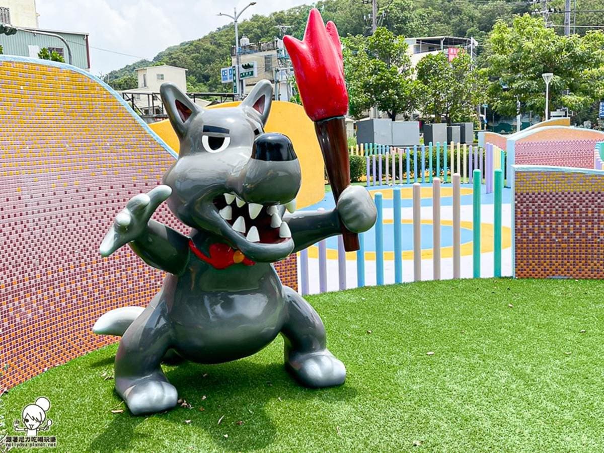高雄公園變身《三隻小豬》世界!軟萌豬豬、大野狼免費拍,放電衝30米長溜索 高雄公園變身《三隻小豬》世界!軟萌豬豬、大野狼免費拍,放電衝30米長溜索