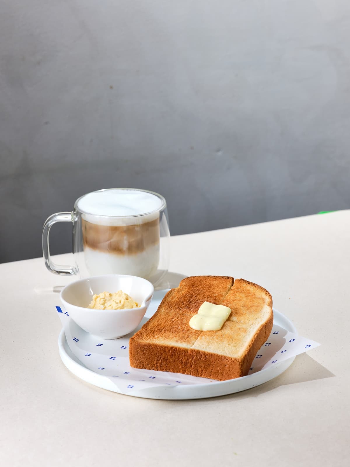 全家咖啡店「Let’s Café PLUS」夏季新菜單,早午餐、冰球氣泡凍飲清爽開吃 全家咖啡店「Let’s Café PLUS」夏季新菜單,早午餐、冰球氣泡凍飲清爽開吃