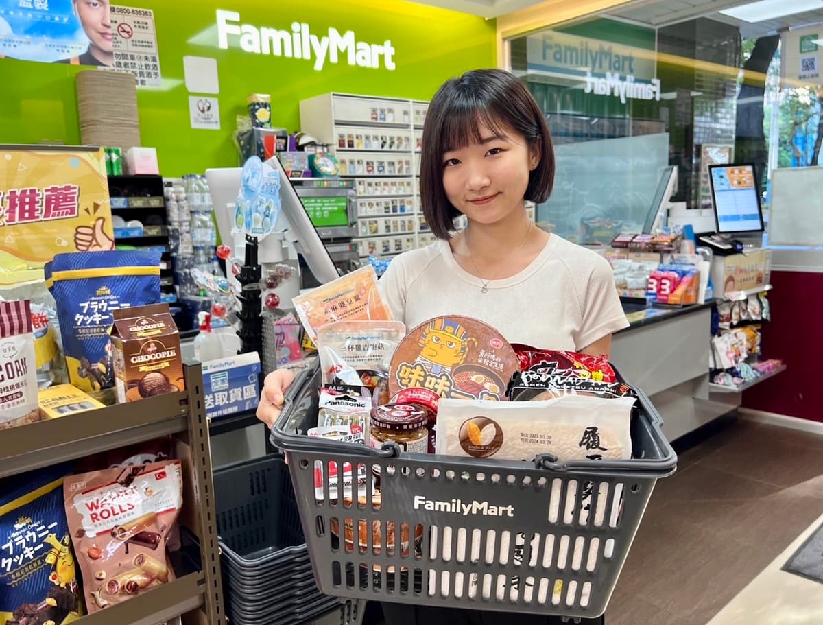 4超商「蘇拉防颱優惠」懶人包!7-11袋裝米買一送一,萊爾富玉米濃湯買一送一 4超商「蘇拉防颱優惠」懶人包!7-11袋裝米買一送一,萊爾富玉米濃湯買一送一