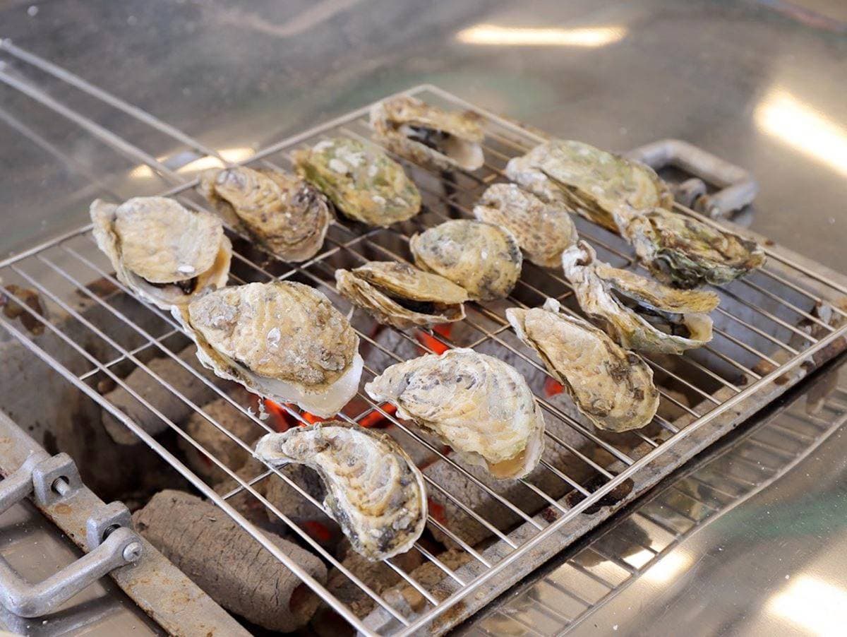 399元全蚵料理吃到飽!烤蚵+20道熱炒無限吃,飲料、甜點水果免費吃到撐 399元全蚵料理吃到飽!烤蚵+20道熱炒無限吃,飲料、甜點水果免費吃到撐