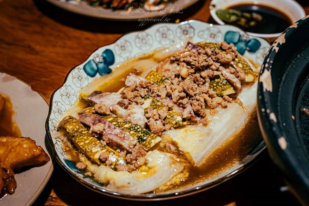 豬油拌飯吃到飽!龍潭「百年三合院」藏絕版客家菜,必點黃金土雞、客家三寶 豬油拌飯吃到飽!龍潭「百年三合院」藏絕版客家菜,必點黃金土雞、客家三寶