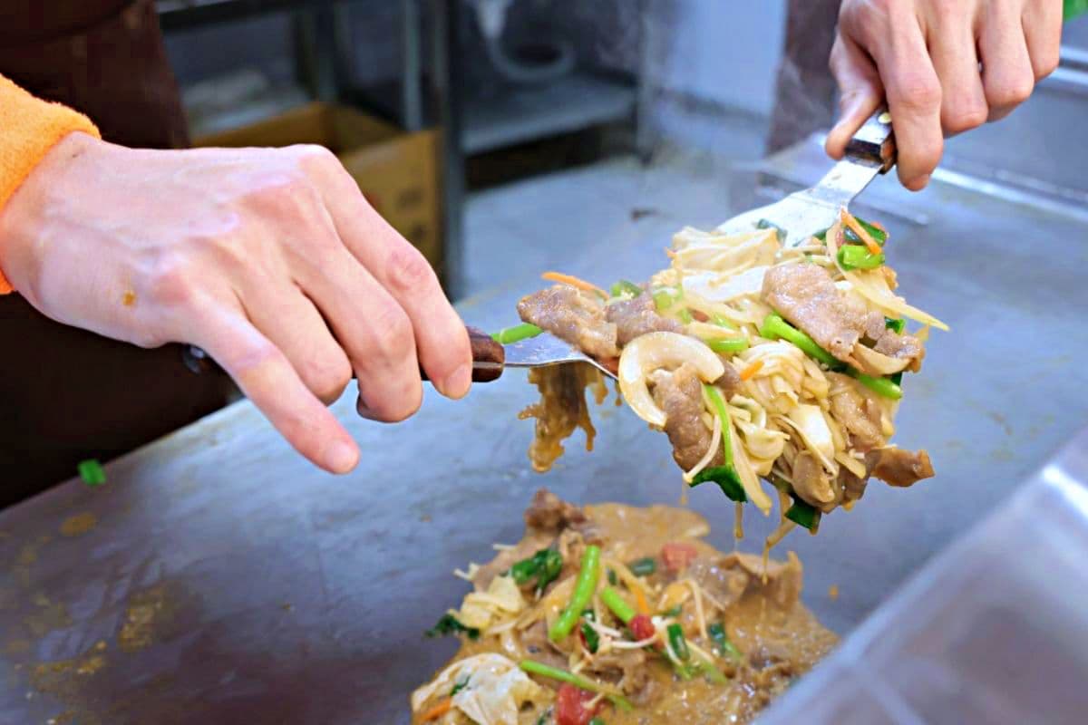 269元起肉肉無限吃!台中「蒙古烤肉吃到飽」CP值超高,加39元升級火鍋吃到撐 269元起肉肉無限吃!台中「蒙古烤肉吃到飽」CP值超高,加39元升級火鍋吃到撐