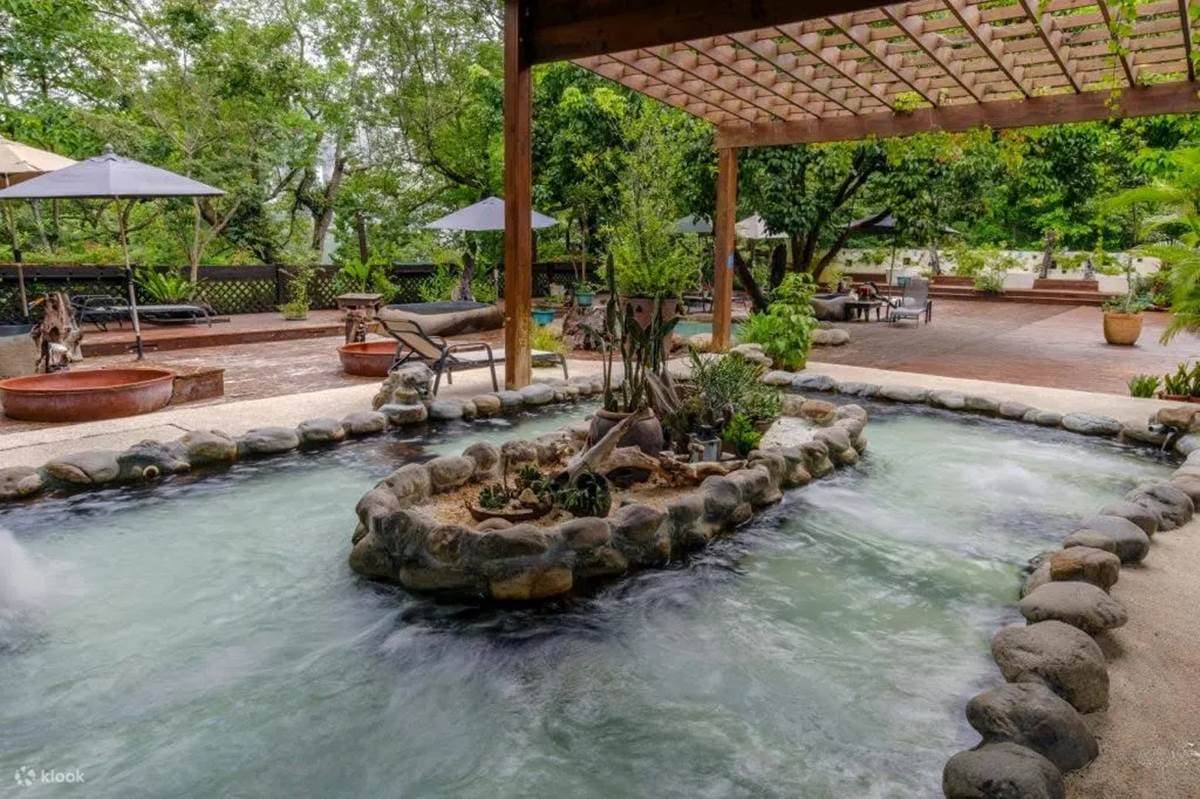 入秋轉涼泡湯去!全台6大「網美系美人湯」:米其林精品溫泉、森林環繞祕境 入秋轉涼泡湯去!全台6大「網美系美人湯」:米其林精品溫泉、森林環繞祕境