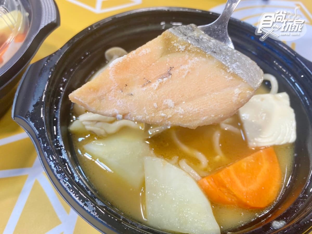7-11、全家冬季熱食PK!星級滷味大豆干、芋頭燒,南洋酸辣燙「馬尚煮」新上架 7-11、全家冬季熱食PK!星級滷味大豆干、芋頭燒,南洋酸辣燙「馬尚煮」新上架