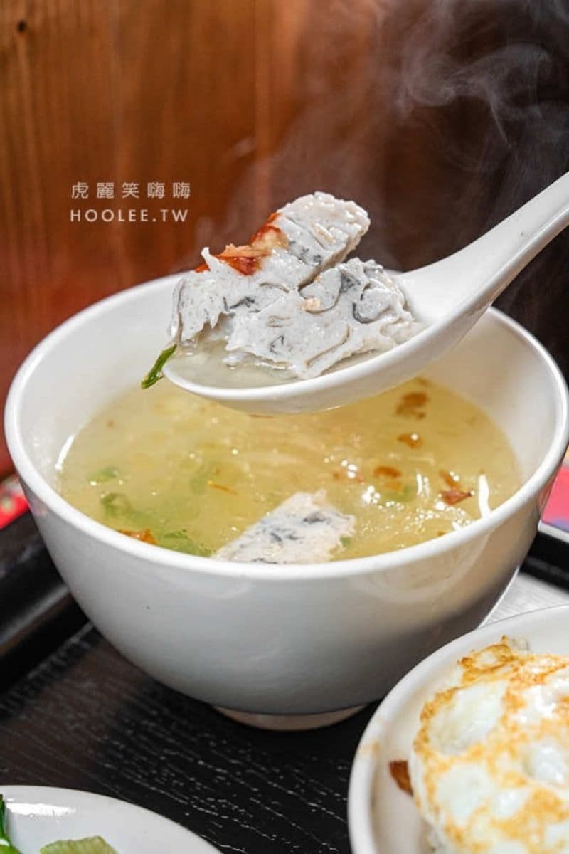 宵夜爽吃黑金腿庫飯!肉燥飯+半熟蛋銷魂爆表,古早味蒸蛋湯也必點 宵夜爽吃黑金腿庫飯!肉燥飯+半熟蛋銷魂爆表,古早味蒸蛋湯也必點