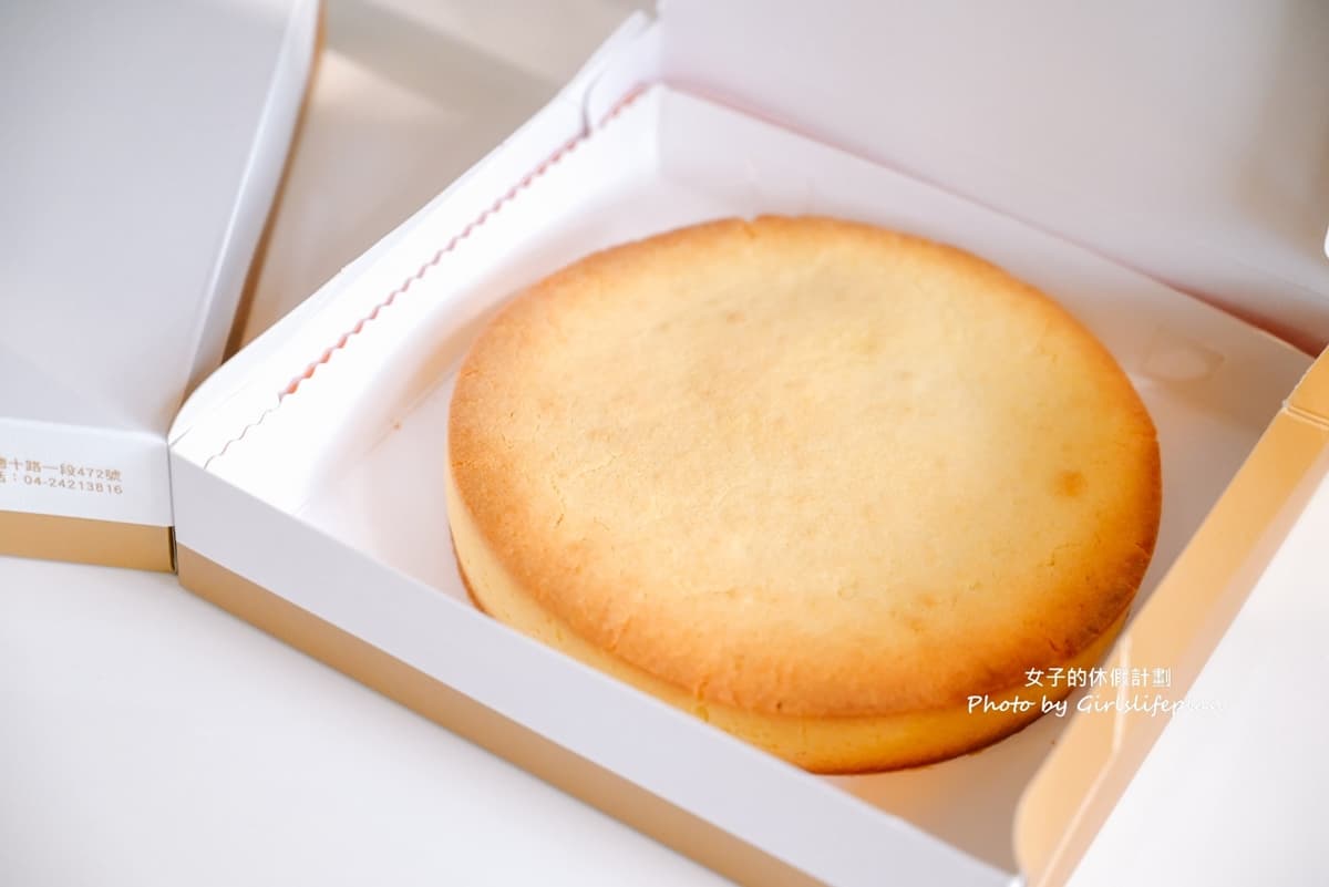牽絲Q餅太欠吃!台中超低調「老字號餅店」藏這,巨無霸蛋黃酥過年必搶 牽絲Q餅太欠吃!台中超低調「老字號餅店」藏這,巨無霸蛋黃酥過年必搶