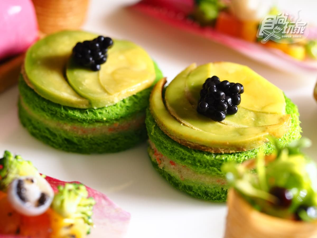 預約送雅詩蘭黛頂級保養品!五星飯店推松露逆齡下午茶,寵媽咪當一波貴婦 預約送雅詩蘭黛頂級保養品!五星飯店推松露逆齡下午茶,寵媽咪當一波貴婦