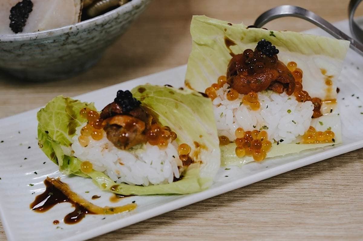 整隻螃蟹味噌湯50元!「高CP值壽司店」藏台北市場,必嘗7種配料海鮮丼 整隻螃蟹味噌湯50元!「高CP值壽司店」藏台北市場,必嘗7種配料海鮮丼