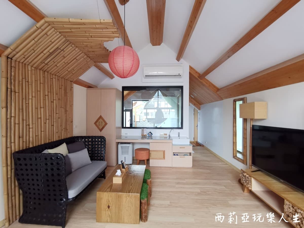 獨享室內外雙浴池!溪頭「長城風」絕美小木屋,爽泡足湯、提燈夜遊 獨享室內外雙浴池!溪頭「長城風」絕美小木屋,爽泡足湯、提燈夜遊