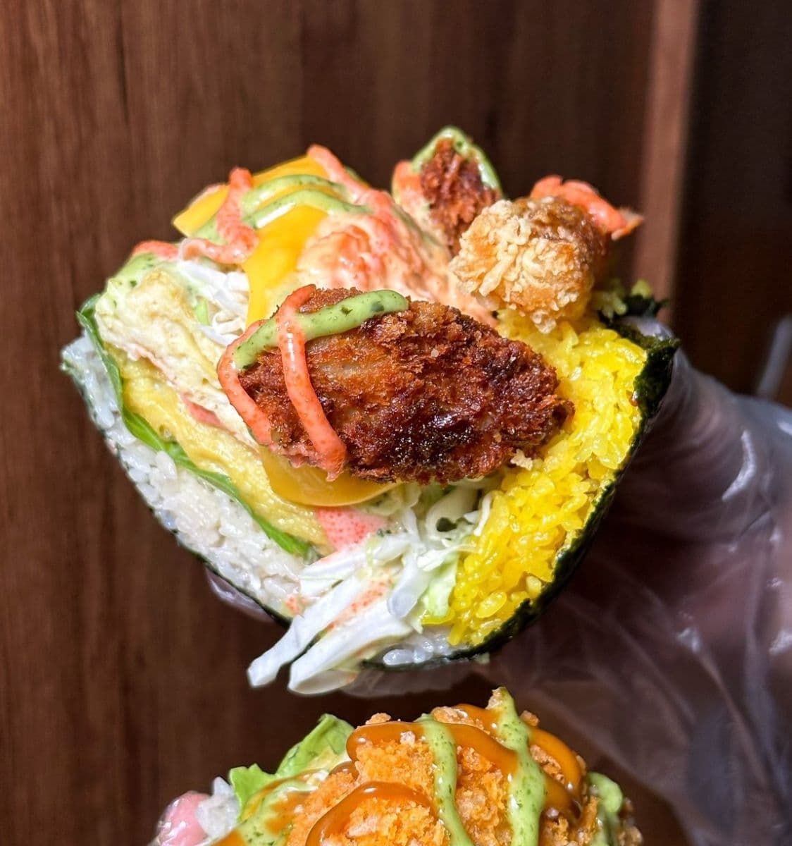 「飯糰界的101」在台中!塞爆7種料一口咬不下,巨飽尺寸1000則好評激推 「飯糰界的101」在台中!塞爆7種料一口咬不下,巨飽尺寸1000則好評激推