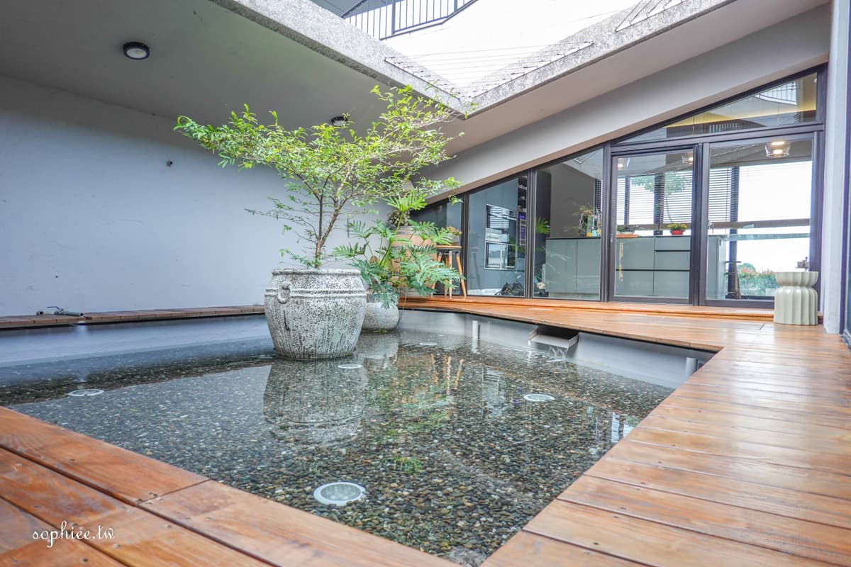 宜蘭最美私邸民宿!睡美術館般建築爽泡大浴缸,飯店級早餐超澎派 宜蘭最美私邸民宿!睡美術館般建築爽泡大浴缸,飯店級早餐超澎派
