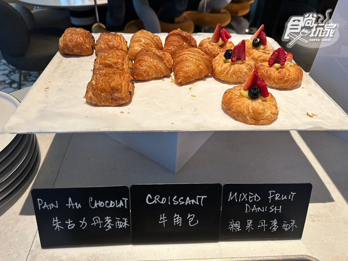 睡在港景第1排!入住「香港最美飯店」享用正宗義料,再送熱門景點門票 睡在港景第1排!入住「香港最美飯店」享用正宗義料,再送熱門景點門票