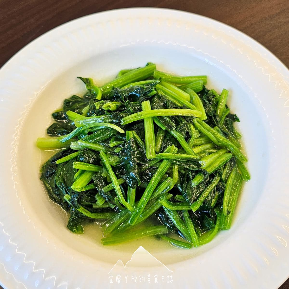 【新開店】350元吃「飯店級烤鴨」!雙人4菜1湯CP值超高,櫻桃鴨肥美誘人 【新開店】350元吃「飯店級烤鴨」!雙人4菜1湯CP值超高,櫻桃鴨肥美誘人