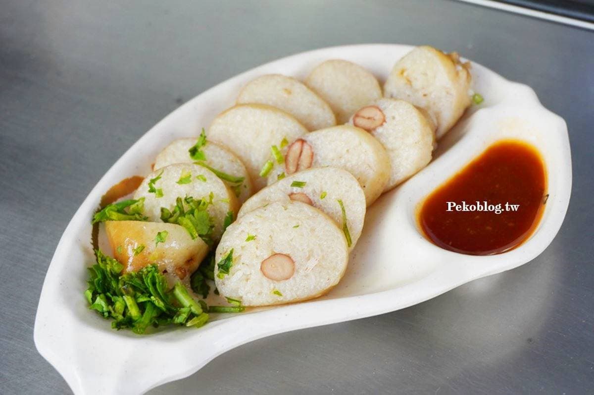 40元便宜開吃!網推「台北最好吃大腸圈」是這家,飽滿軟Q、必沾蒜蓉辣椒 40元便宜開吃!網推「台北最好吃大腸圈」是這家,飽滿軟Q、必沾蒜蓉辣椒