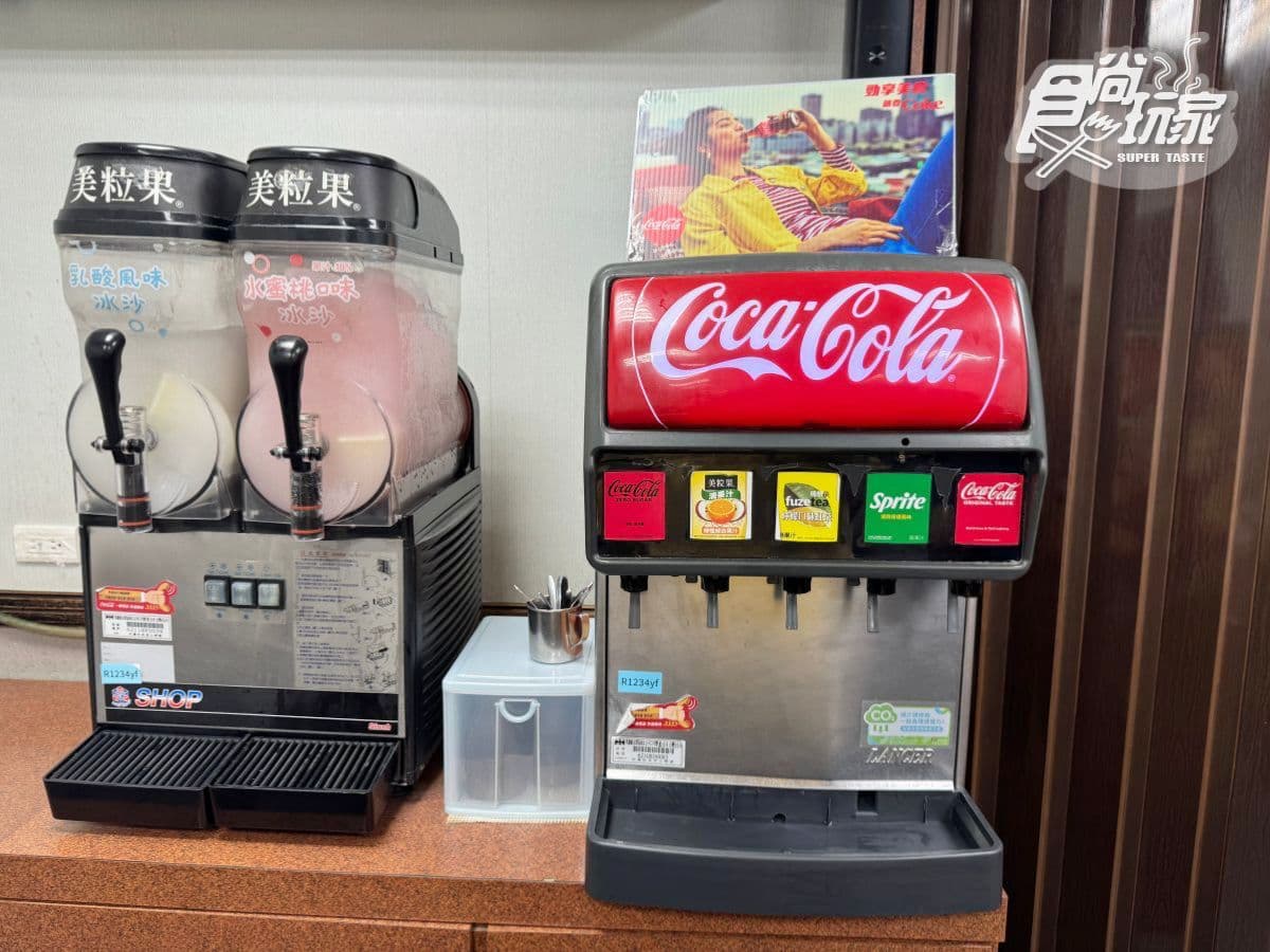 200元飽到天靈蓋!板橋「高CP值鐵板燒」附自助吧吃到飽,免費夾主食、甜品 200元飽到天靈蓋!板橋「高CP值鐵板燒」附自助吧吃到飽,免費夾主食、甜品
