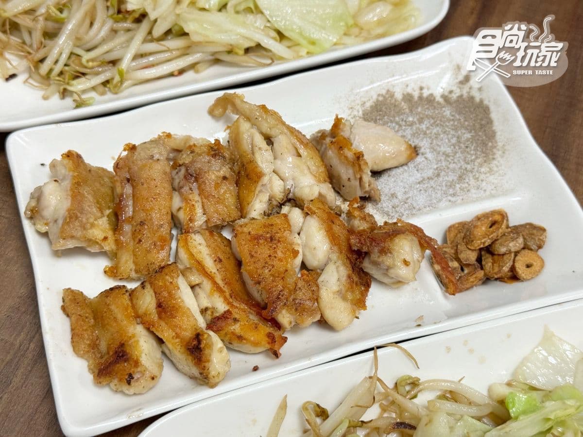 200元飽到天靈蓋!板橋「高CP值鐵板燒」附自助吧吃到飽,免費夾主食、甜品 200元飽到天靈蓋!板橋「高CP值鐵板燒」附自助吧吃到飽,免費夾主食、甜品