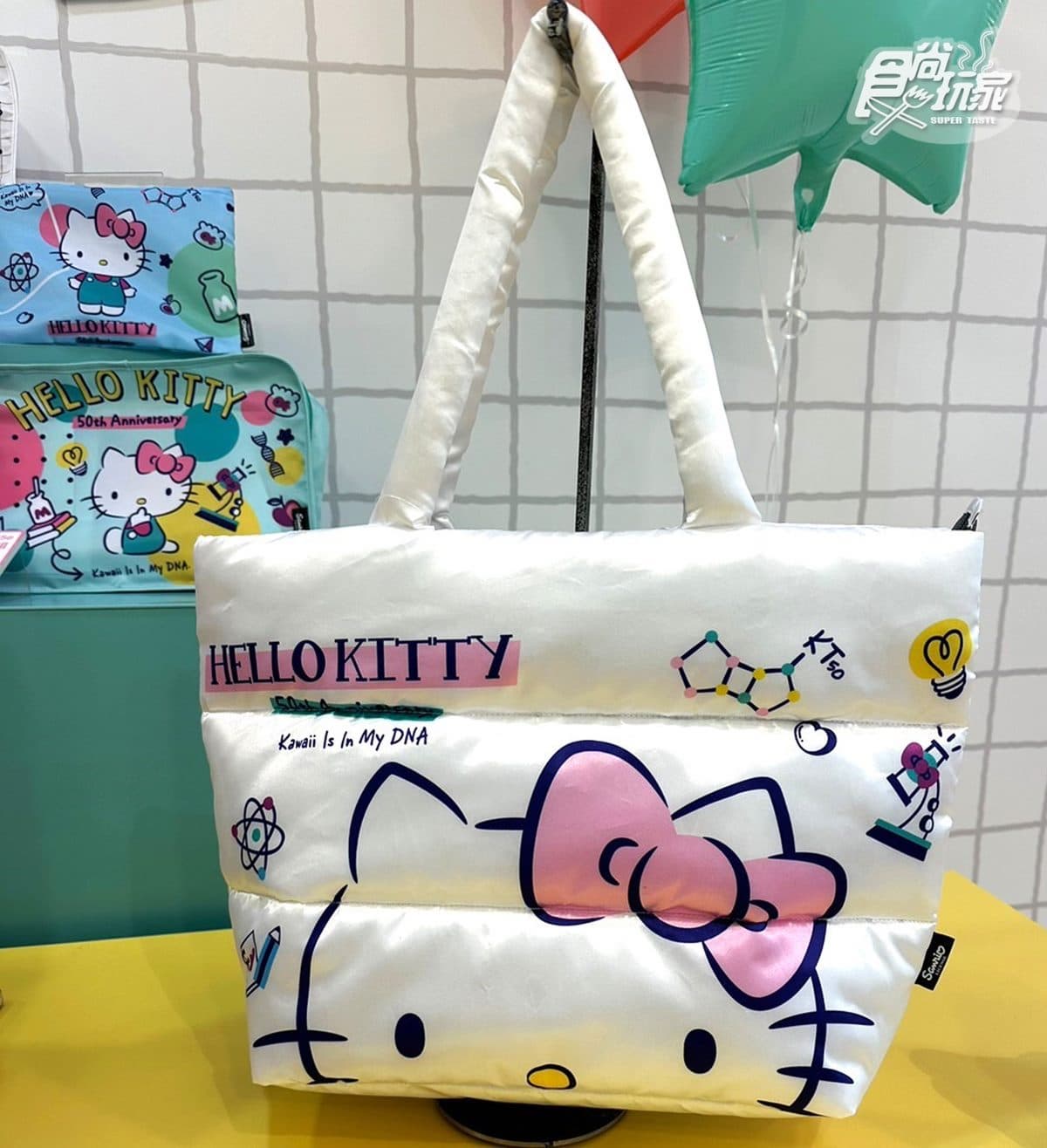 免費收Hello Kitty粉嫩寢具!「這天起」開搶7周邊:Kitty大頭洗衣袋、碗盤組 免費收Hello Kitty粉嫩寢具!「這天起」開搶7周邊:Kitty大頭洗衣袋、碗盤組