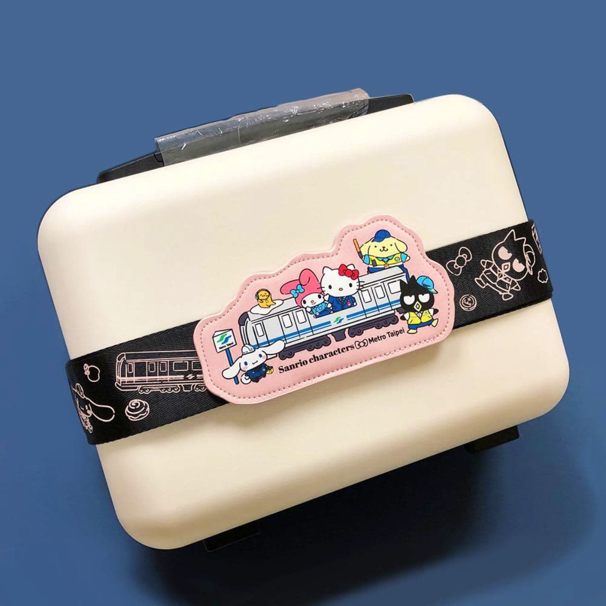 「Hello Kitty彩繪列車」變悠遊卡了!嗶卡會發光、說話,「這時」開賣快搶購 「Hello Kitty彩繪列車」變悠遊卡了!嗶卡會發光、說話,「這時」開賣快搶購