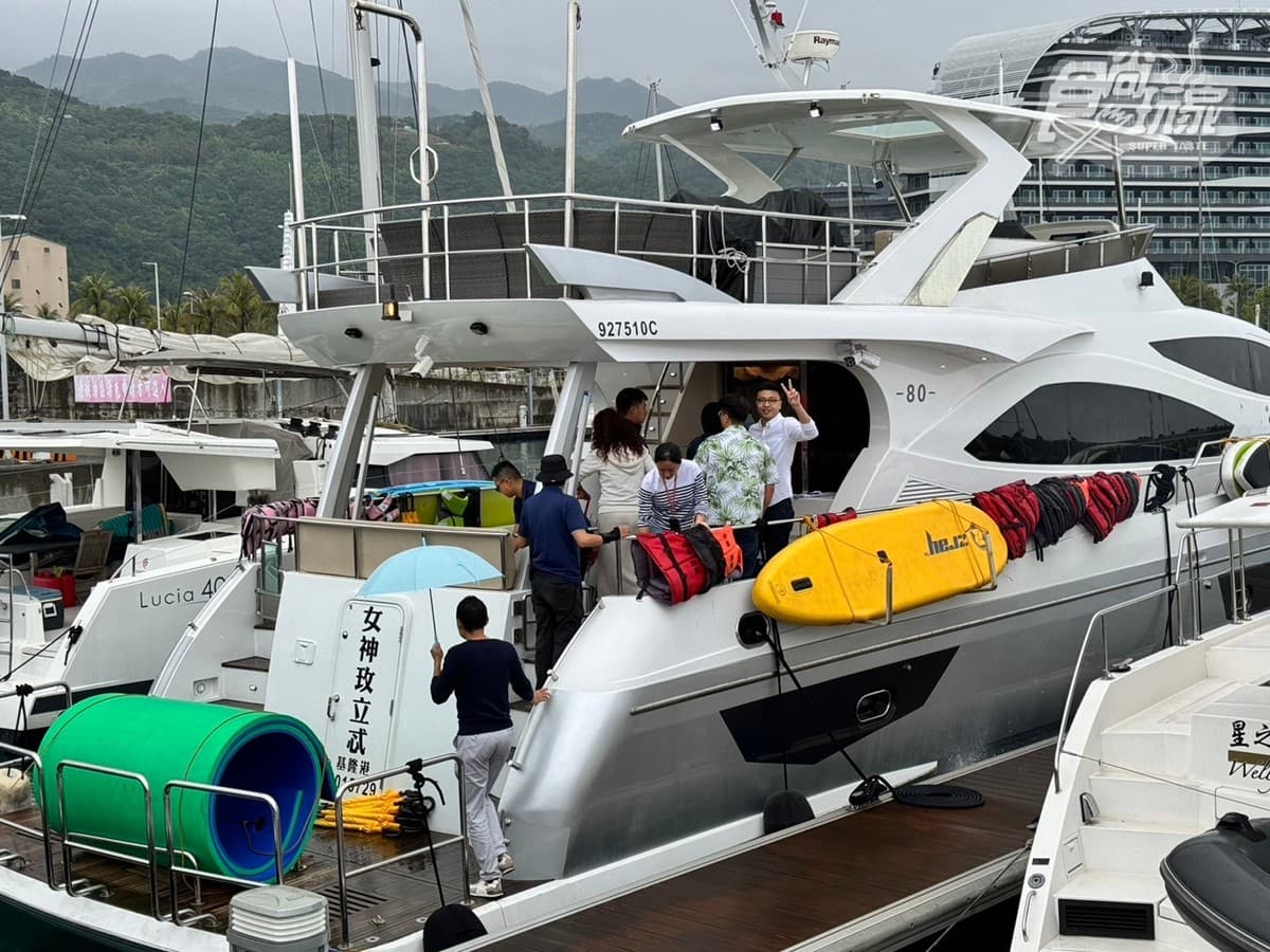 窗外就是龜山島!入住「陸地版郵輪」飯店爽泡溫泉,還嘗得到江振誠創意菜 窗外就是龜山島!入住「陸地版郵輪」飯店爽泡溫泉,還嘗得到江振誠創意菜