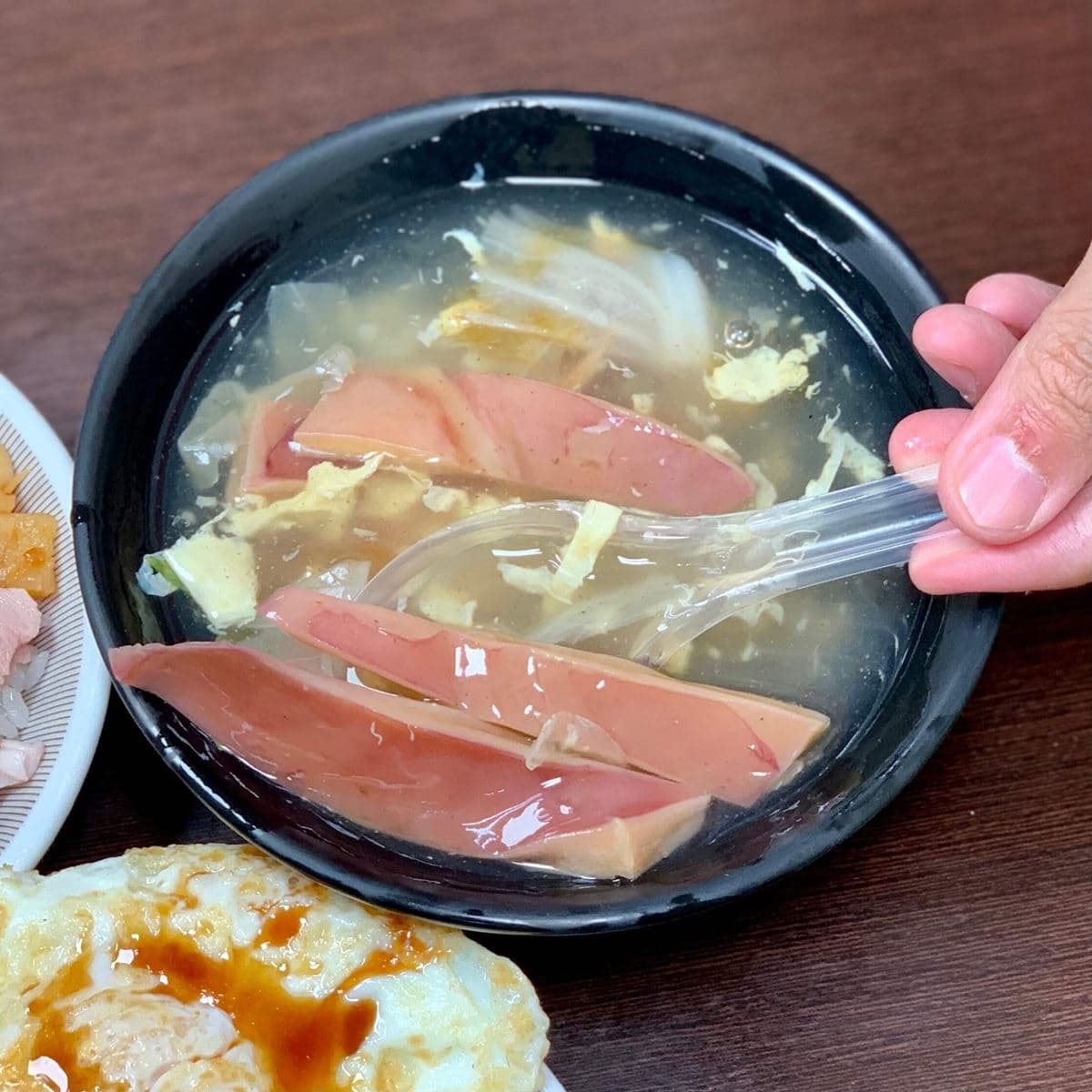 網推「台中最好吃火雞肉飯」!口味媲美嘉義本地,限量「雞片飯」晚來吃不到 網推「台中最好吃火雞肉飯」!口味媲美嘉義本地,限量「雞片飯」晚來吃不到