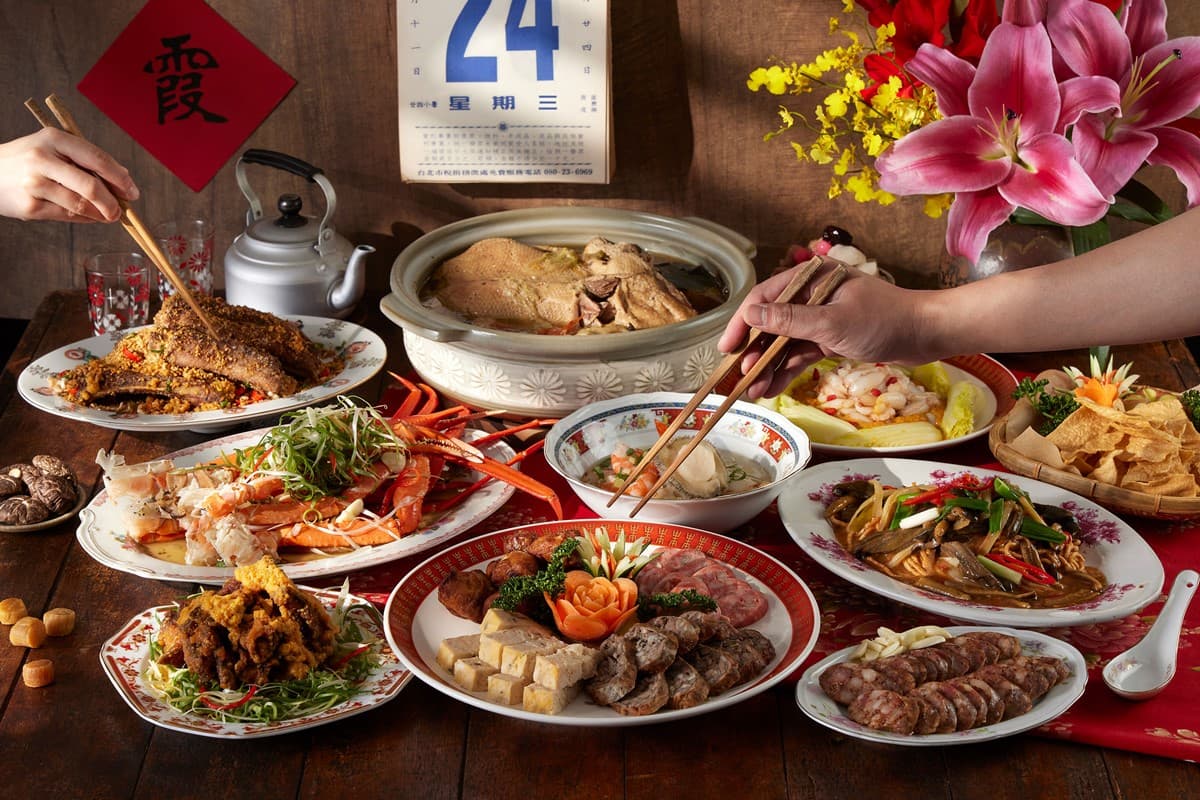 鮑魚飯湯、松葉蟹吃到飽!十二廚聯手阿霞飯店,再送每人1份紅蟳米糕 鮑魚飯湯、松葉蟹吃到飽!十二廚聯手阿霞飯店,再送每人1份紅蟳米糕