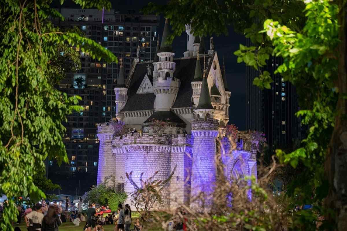 2024曼谷夜市推薦!6大超人氣必逛:火車夜市、新開幕夜市 2024曼谷夜市推薦!6大超人氣必逛:火車夜市、新開幕夜市