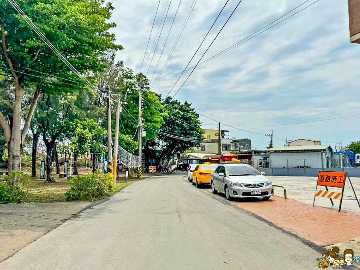 南台灣第一家「泡麵土地公廟」地點曝!拜完免費吃保庇泡麵,邊搭海景好愜意 南台灣第一家「泡麵土地公廟」地點曝!拜完免費吃保庇泡麵,邊搭海景好愜意