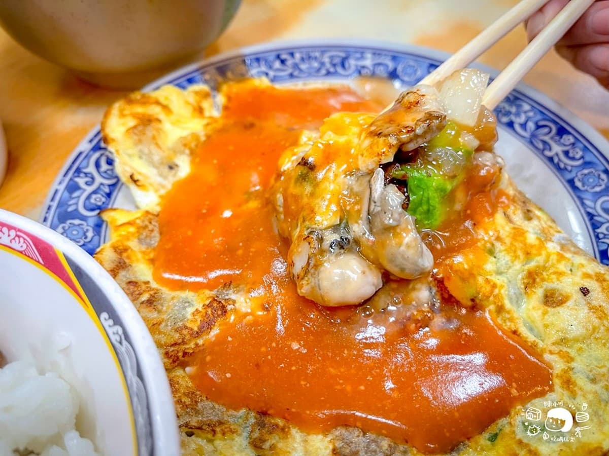 西門「滷肉飯扛壩子」是這家!超佛價格排隊人潮大爆滿,黃金蚵仔煎香酥焦脆 西門「滷肉飯扛壩子」是這家!超佛價格排隊人潮大爆滿,黃金蚵仔煎香酥焦脆