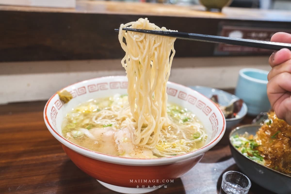 網推「萬華最強拉麵」!5月底宣布歇業快朝聖,獨門「一麵三吃」試過難忘 網推「萬華最強拉麵」!5月底宣布歇業快朝聖,獨門「一麵三吃」試過難忘