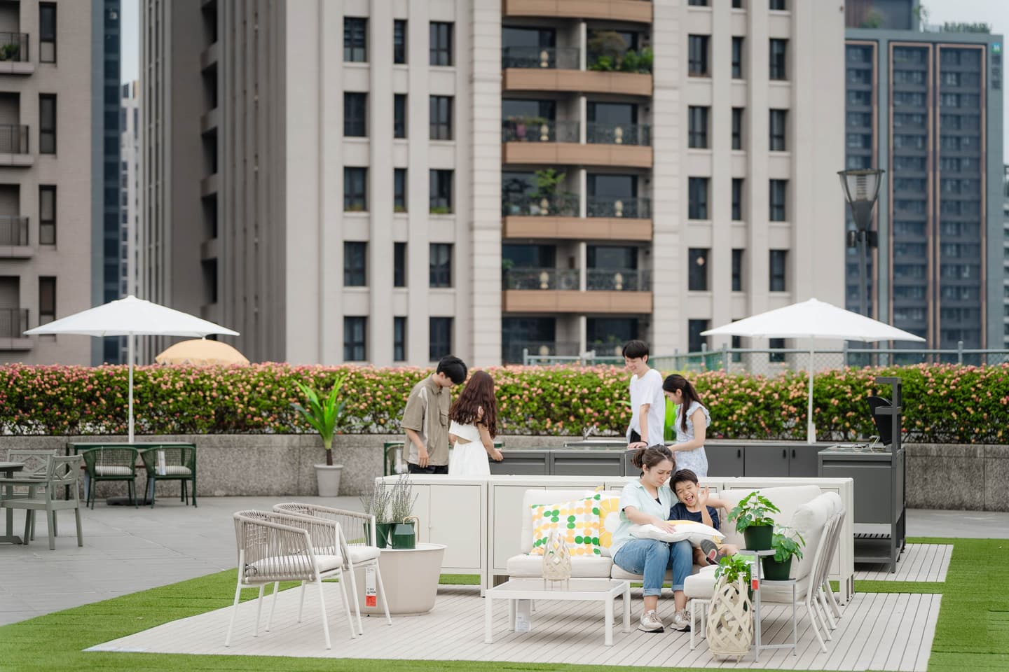 全球首座「IKEA空中花園」在台中!免費逛露天花市、迷宮7亮點,這天開幕快衝 全球首座「IKEA空中花園」在台中!免費逛露天花市、迷宮7亮點,這天開幕快衝