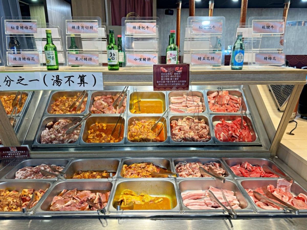 火烤兩吃399元起!台南高CP值「韓式燒肉吃到飽」,近20種肉肉自助吧任夾 火烤兩吃399元起!台南高CP值「韓式燒肉吃到飽」,近20種肉肉自助吧任夾