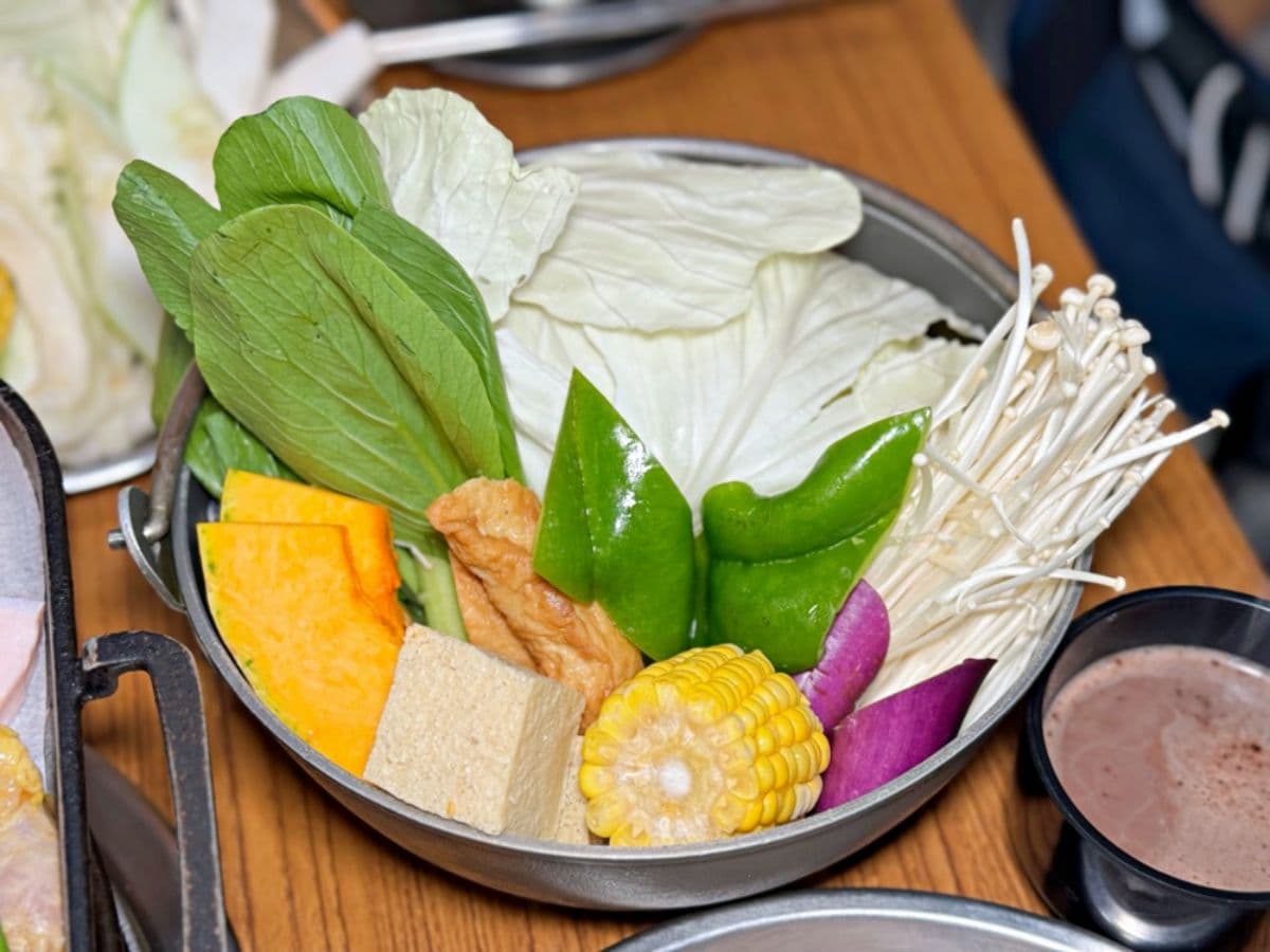 火烤兩吃399元起!台南高CP值「韓式燒肉吃到飽」,近20種肉肉自助吧任夾 火烤兩吃399元起!台南高CP值「韓式燒肉吃到飽」,近20種肉肉自助吧任夾