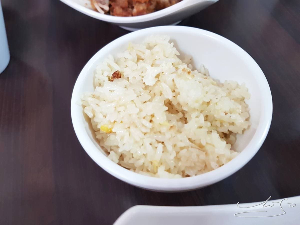 均一價100元吃到飽!台北高CP值泰式料理藏巷弄,白飯、甜湯、飲料無限供應 均一價100元吃到飽!台北高CP值泰式料理藏巷弄,白飯、甜湯、飲料無限供應