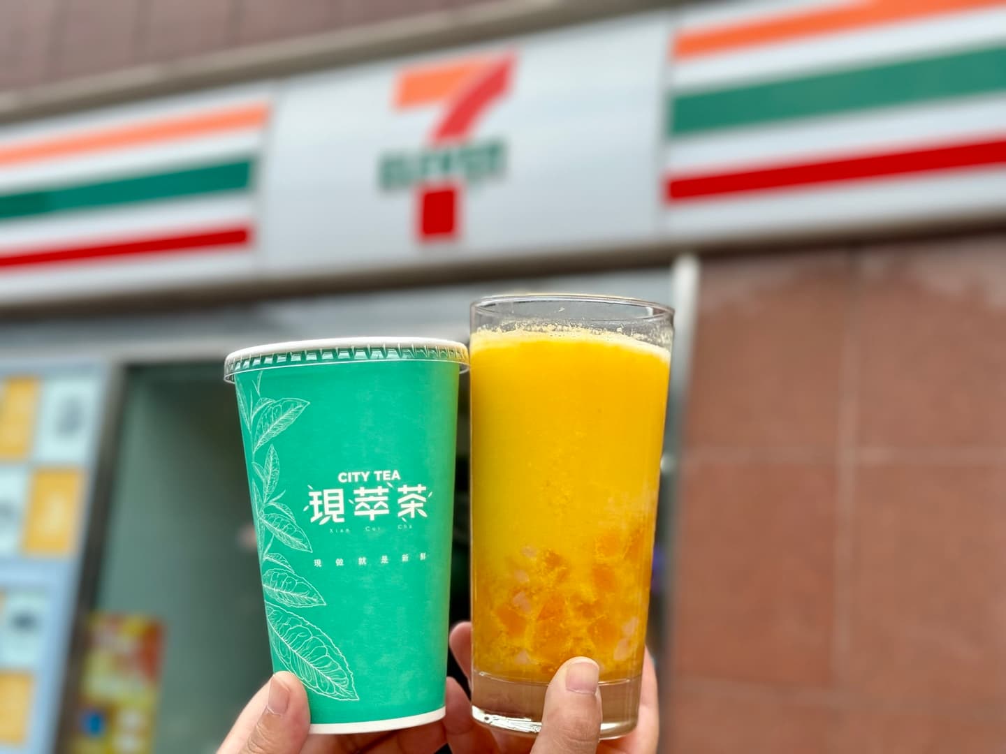 7-11「水蜜桃牛奶霜淇淋」買一送一!超商神還原「楊枝甘露冰沙」24小時都能喝 7-11「水蜜桃牛奶霜淇淋」買一送一!超商神還原「楊枝甘露冰沙」24小時都能喝