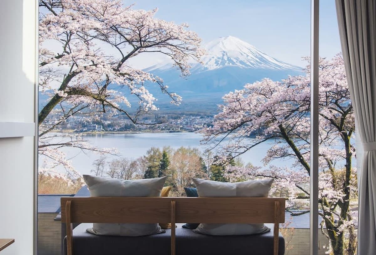 暑假出國玩更省!沖繩機票「9千有找」,日本富士山飯店「萬元有找」 暑假出國玩更省!沖繩機票「9千有找」,日本富士山飯店「萬元有找」