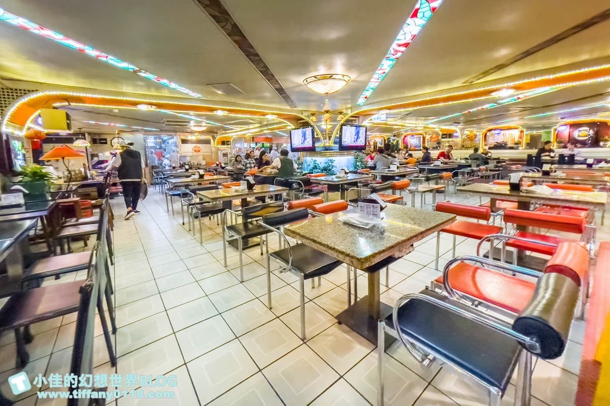 台北隱藏版「夜總會排骨飯」!秒回70年代復古大舞廳,飄香50年老店傳奇 台北隱藏版「夜總會排骨飯」!秒回70年代復古大舞廳,飄香50年老店傳奇