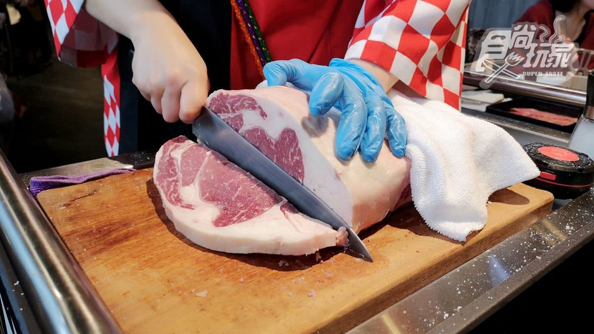 限時8折快衝!王品超狂「燒肉吃到飽」首插旗高雄,石鍋拌飯、部隊鍋任吃 限時8折快衝!王品超狂「燒肉吃到飽」首插旗高雄,石鍋拌飯、部隊鍋任吃