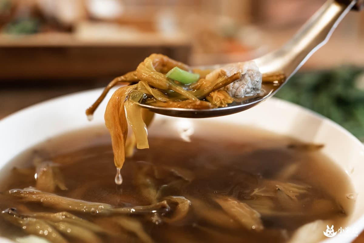 晚餐桂筍東坡肉超誘人!睡溪頭小木屋吸飽芬多精,順遊竹林祕境、妖怪村 晚餐桂筍東坡肉超誘人!睡溪頭小木屋吸飽芬多精,順遊竹林祕境、妖怪村
