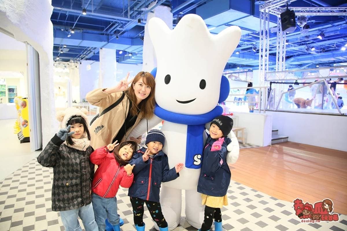 考100分免費玩雪!全台首家「室內雪樂園」加碼送飲料,每日限量30名快搶 考100分免費玩雪!全台首家「室內雪樂園」加碼送飲料,每日限量30名快搶
