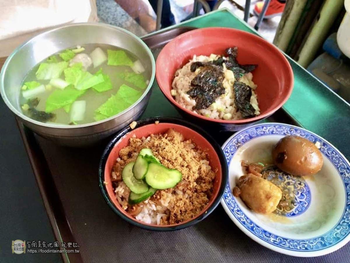 台南50年老店重新開賣!手工魚麵、魚冊超稀有必嘗,中午前完售晚來吃不到 台南50年老店重新開賣!手工魚麵、魚冊超稀有必嘗,中午前完售晚來吃不到