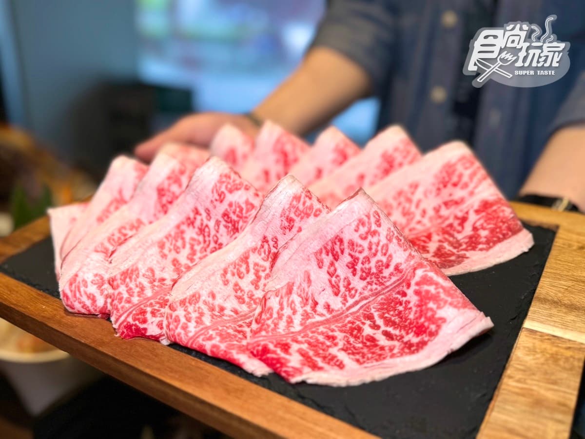 「台北超狂吃到飽」升級了!巨無霸帝王蟹+A5和牛無限嗑,還有澎派海鮮拼盤 「台北超狂吃到飽」升級了!巨無霸帝王蟹+A5和牛無限嗑,還有澎派海鮮拼盤